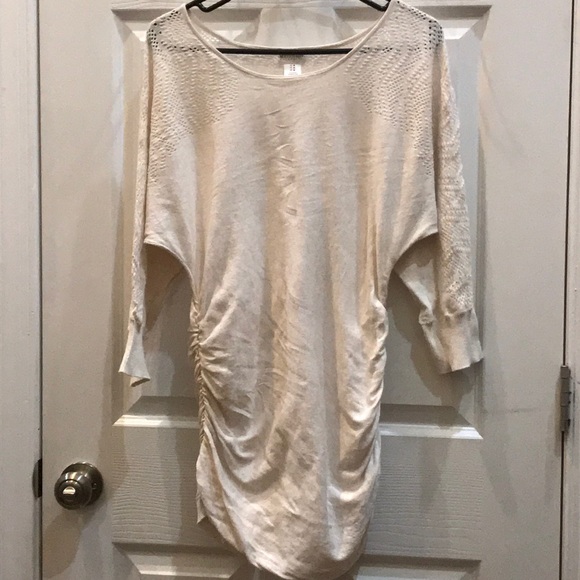 Motherhood Maternity Sweaters - EUC Motherhood Maternity Ivory Sweater